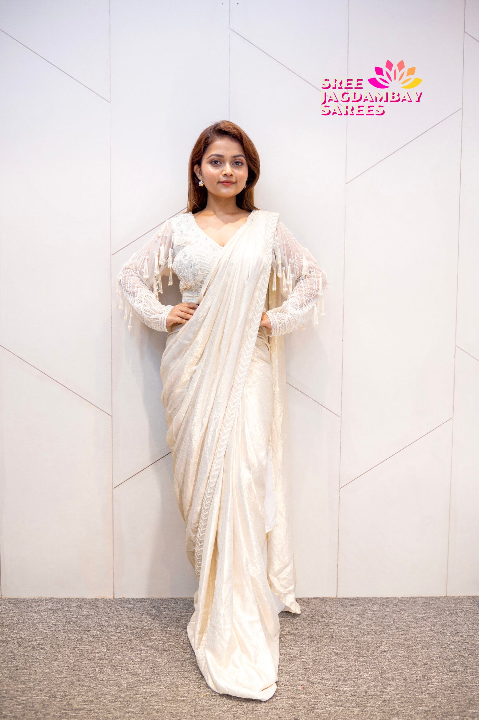 Ivory Pearl Elegance Pre-Draped Saree Set